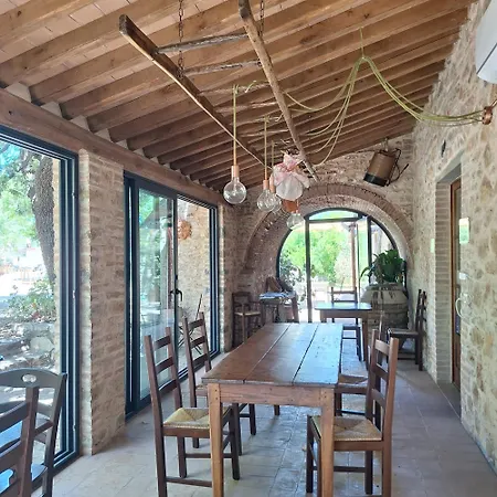 Vakantieboerderij Salaiolo 176 *